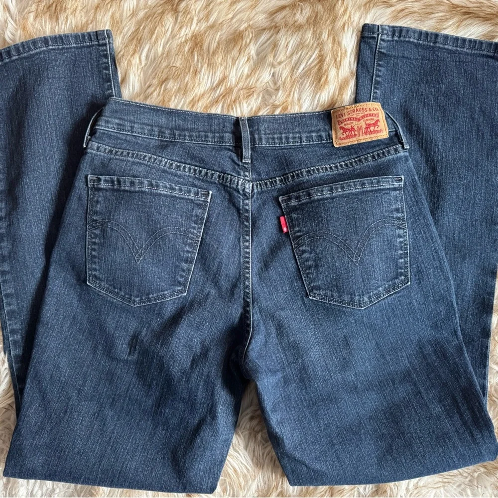 Levi’s 505 Straight Women's Blue Jeans - Picture 3 of 6